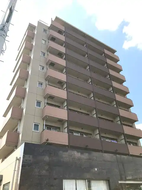 アバンツァートコルソ三郷中央