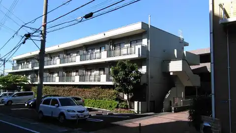 アームズよこやま