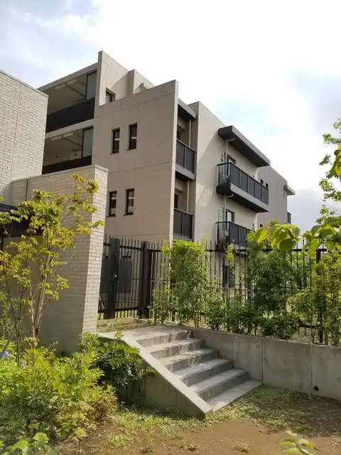 Brillia City 横浜磯子C棟