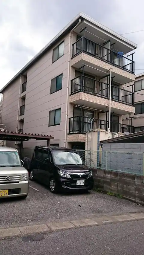 蕨パークプラザC棟