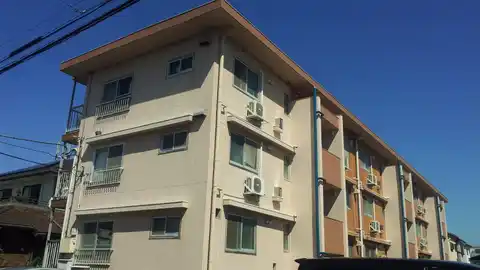 田辺マンション西鶴間