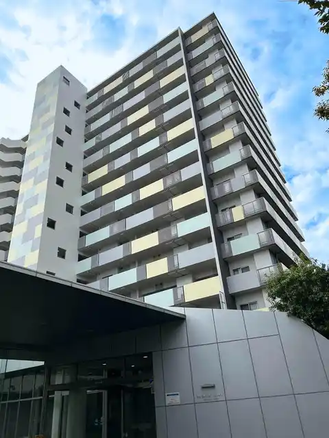 レジデンシャルスクエア