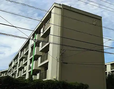富士見町団地32号棟