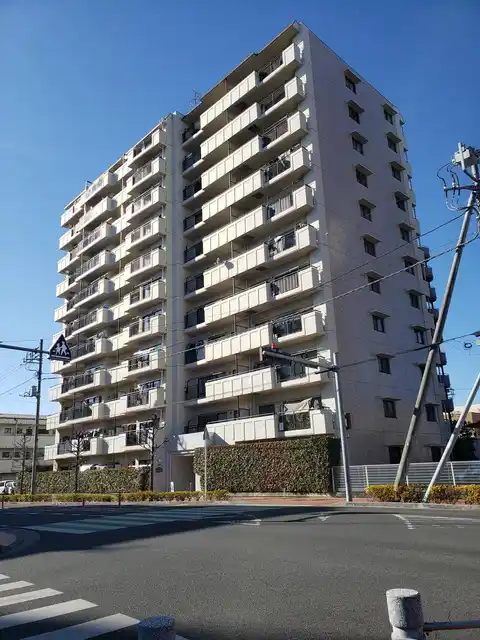 グリーンパーク南流山駅前