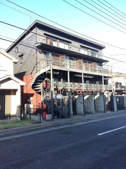クローブイクタ