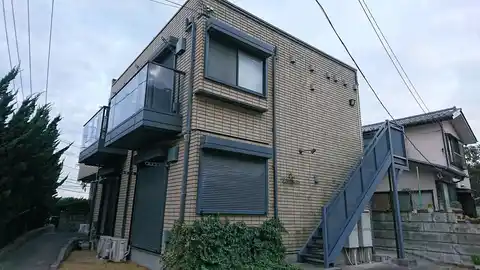 ラカーサ材木座