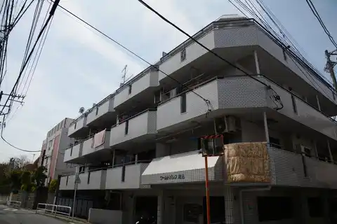 ワールドパレス馬込