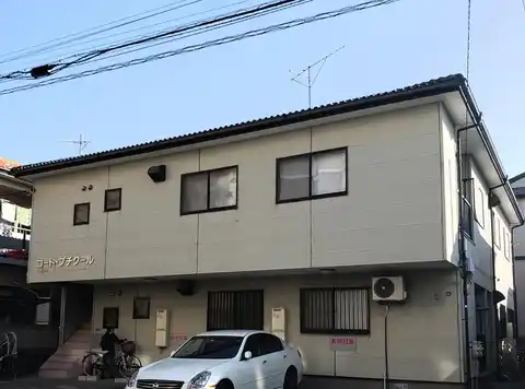 コート・プチクール