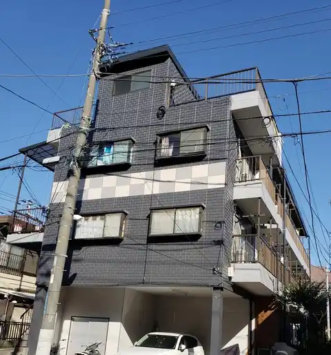 コーポシェミネ