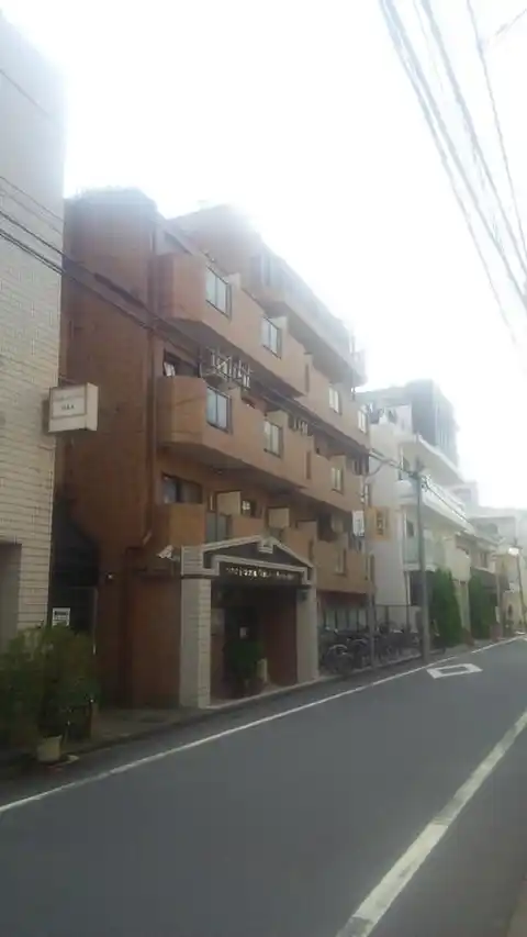 ライオンズマンション椎名町駅前通り