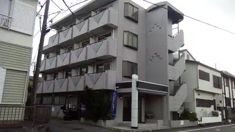 メゾン・ド・クレディ