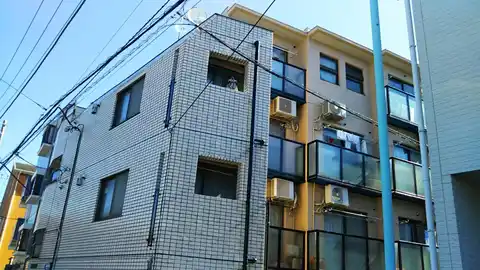 フラット・ベルワン