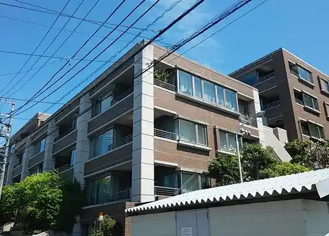 グランスイート岡本