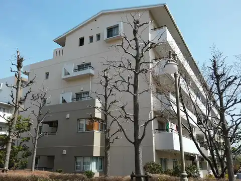 港北ニュータウンコンフォール東山田5号棟