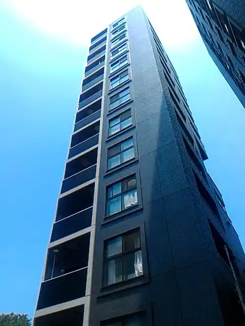 ZOOM新宿南First