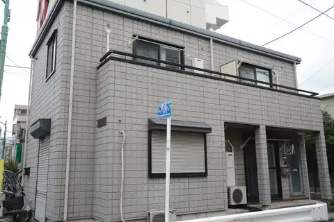 ヴィラージュエスト