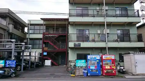リバティ金子