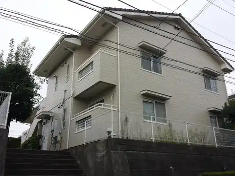 クレスト南成瀬 II