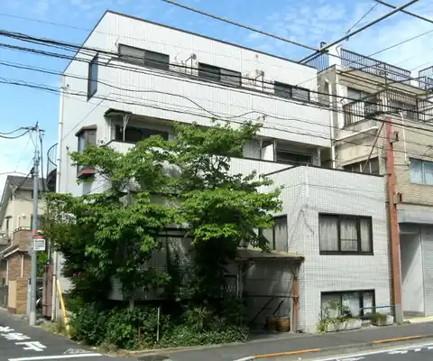 メゾンブラウン