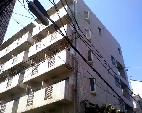 トムボーイ