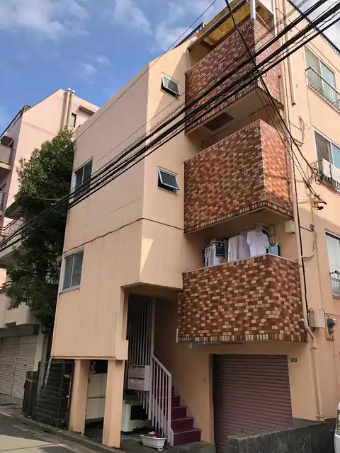 カトレアハイツ