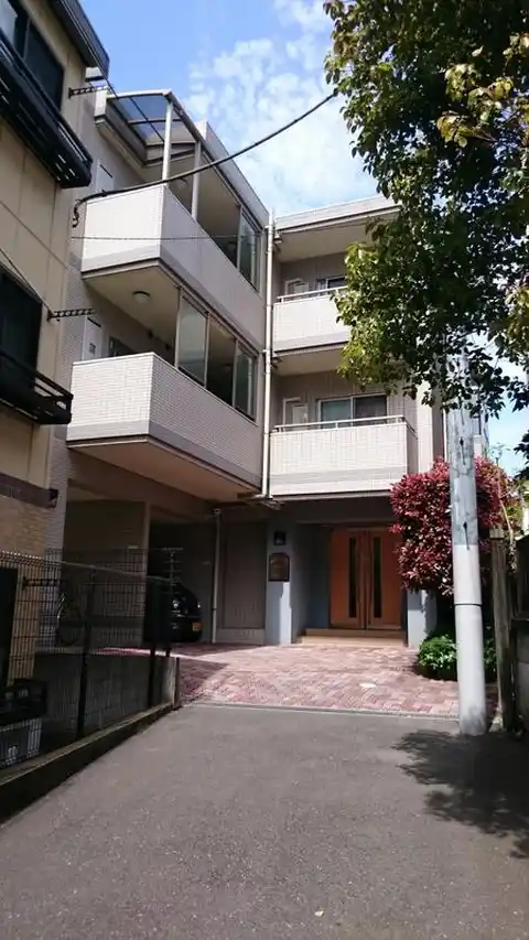 クランベリーコート