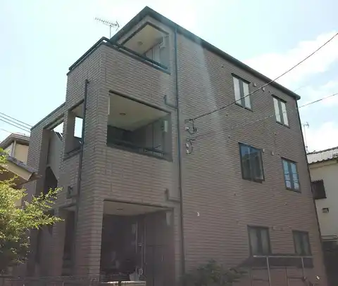 MAISONTAKA