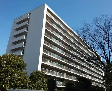 大倉山ハイム8号棟