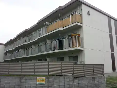 センチュリーハイツ町田4号棟