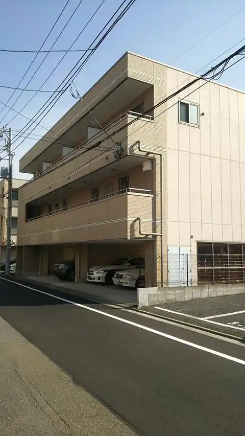 ステージウエスト