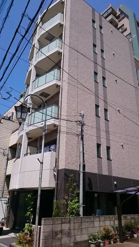アクアルミエール