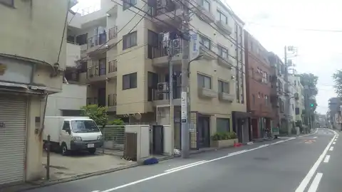 ザロイヤル東長崎