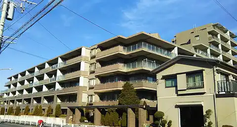 クレッセント青葉台の丘