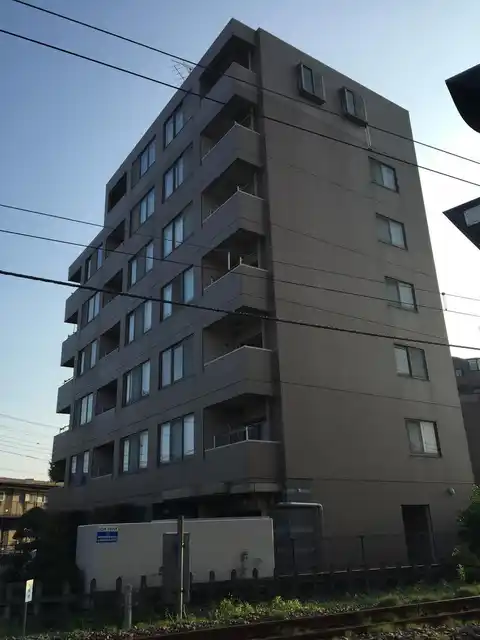 スカイ イン コート