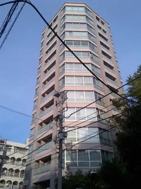 イニシアイオ文京仲坂