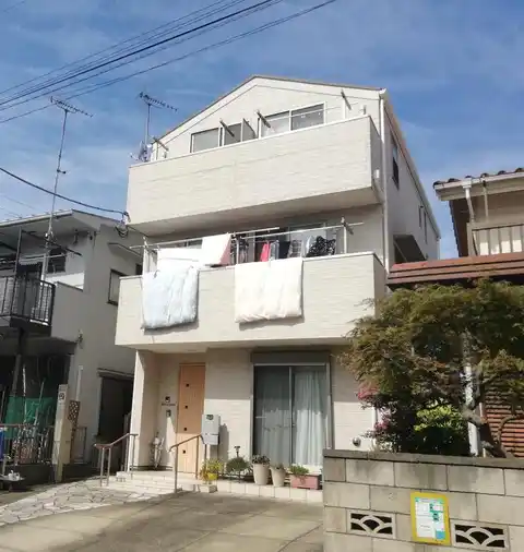 カーサミア
