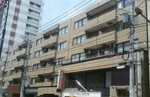 琳和サニーコート