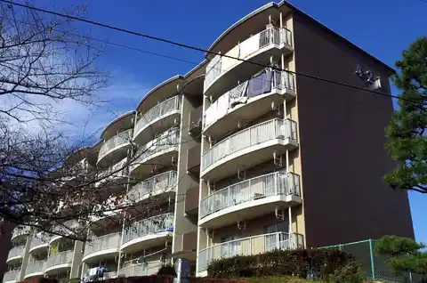 落合団地4-2-1号棟