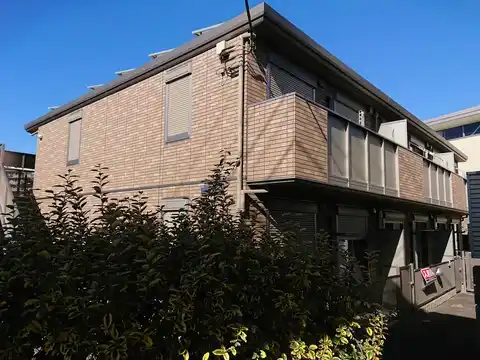 コンフォール南台