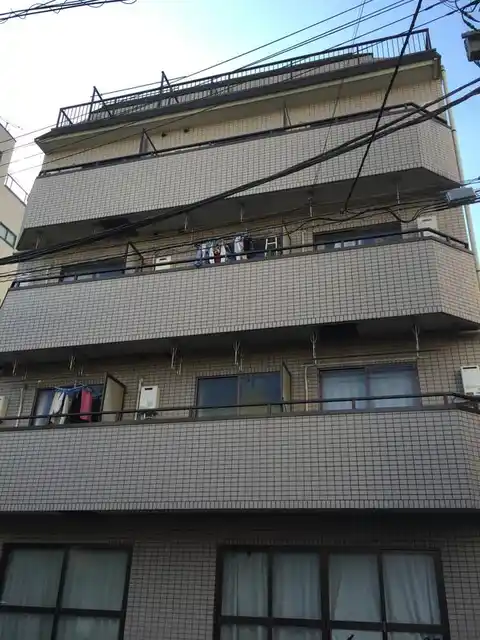 アンムート森下