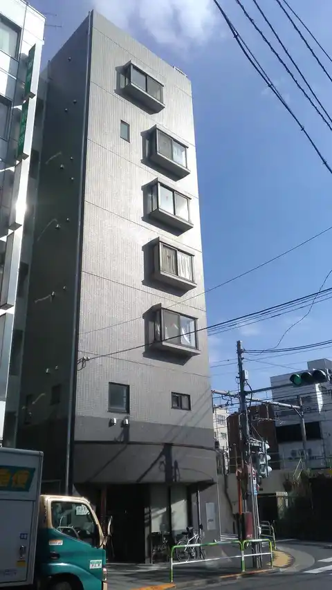 コンステレーションエスタ