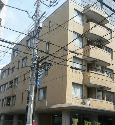 メゾンドボヌール