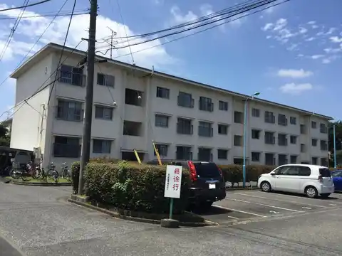 公社立川羽衣町住宅3号棟