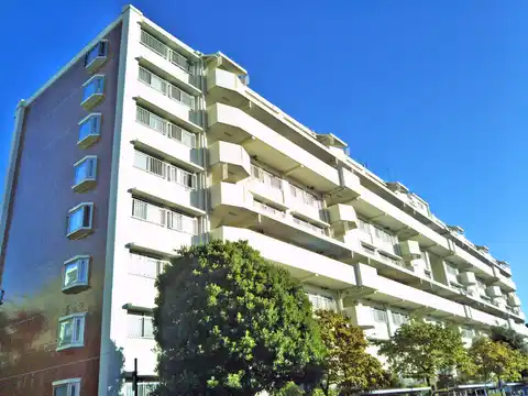 富岡エステート2号棟