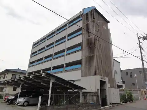 岸町八番館