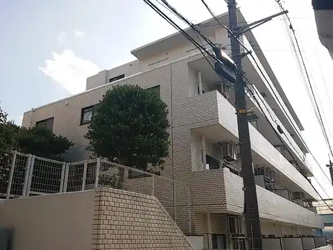 グローリア初穂菊名