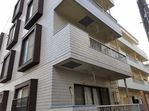 新海マンション