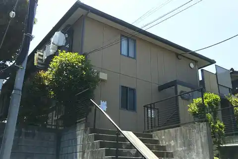テラス・ラムダ