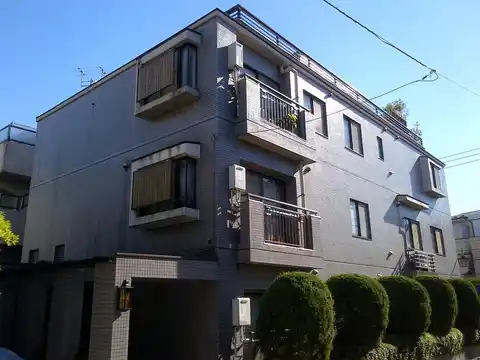エフズエマナンス