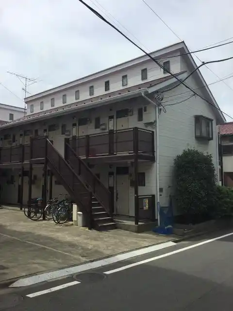 SUITABLEONE